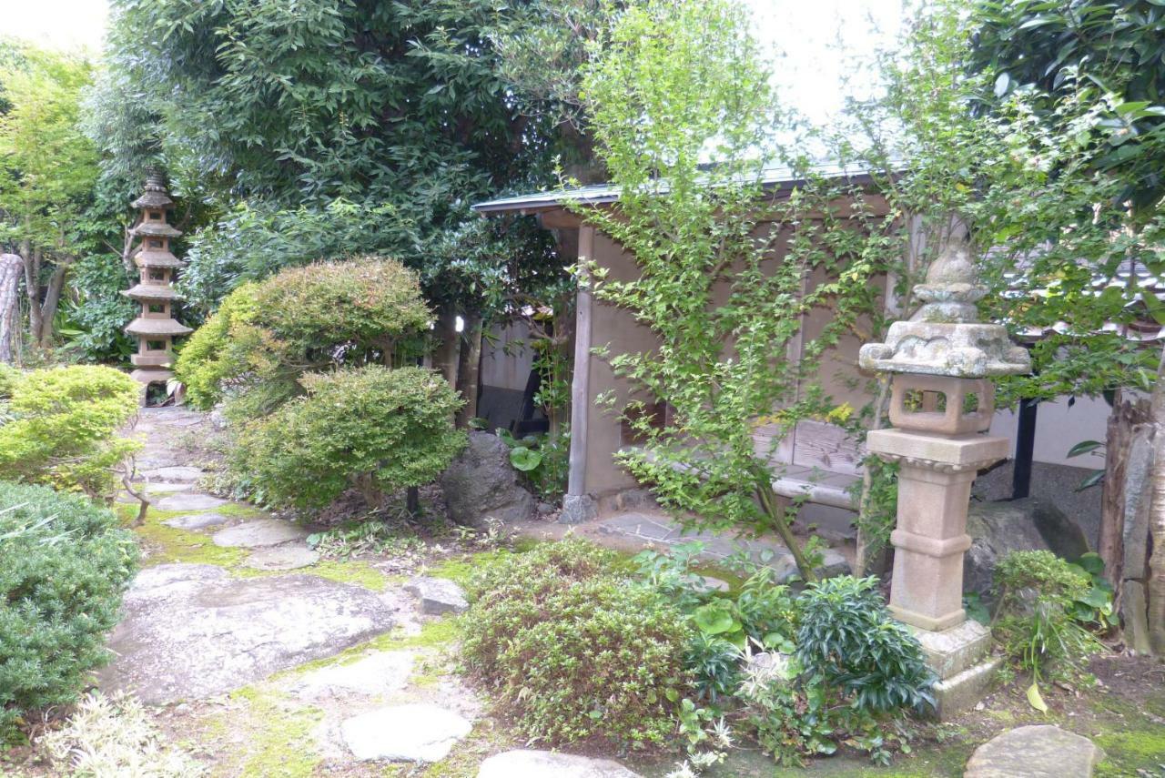 Guesthouse Higashi Fujitatei Shin'onsen ภายนอก รูปภาพ